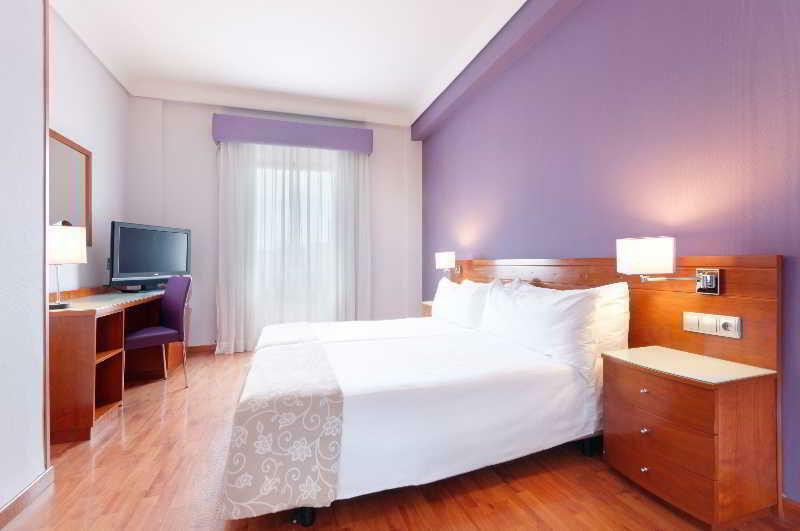 Hotel Madrid Centro, Affiliated By Melia מראה חיצוני תמונה